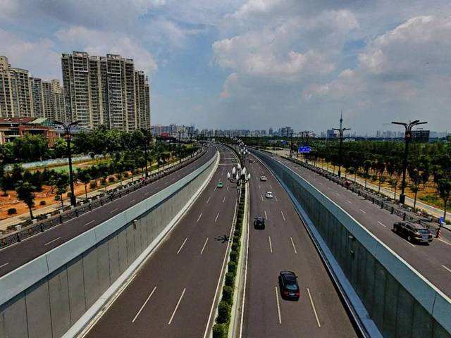 偃师古城快速路